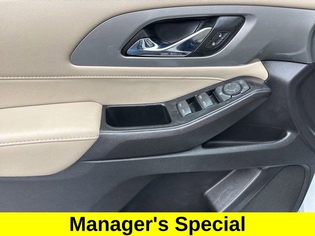 Used 2023 Chevrolet Traverse LS w/ Safety Package image 13