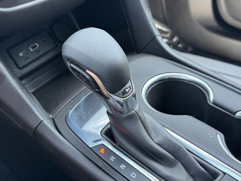 Used 2022 Chevrolet Equinox LT FWD image 19