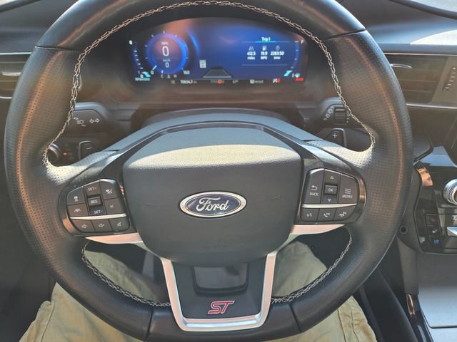 Used 2021 Ford Explorer ST w/ ST Street Pack AWD/4WD image 31