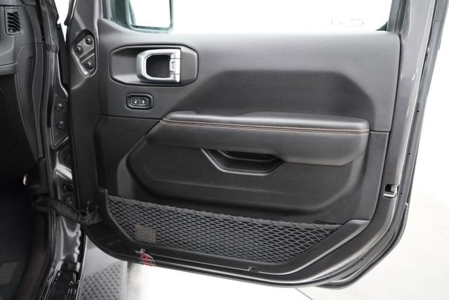 Used 2025 Jeep Wrangler Unlimited Sahara image 58