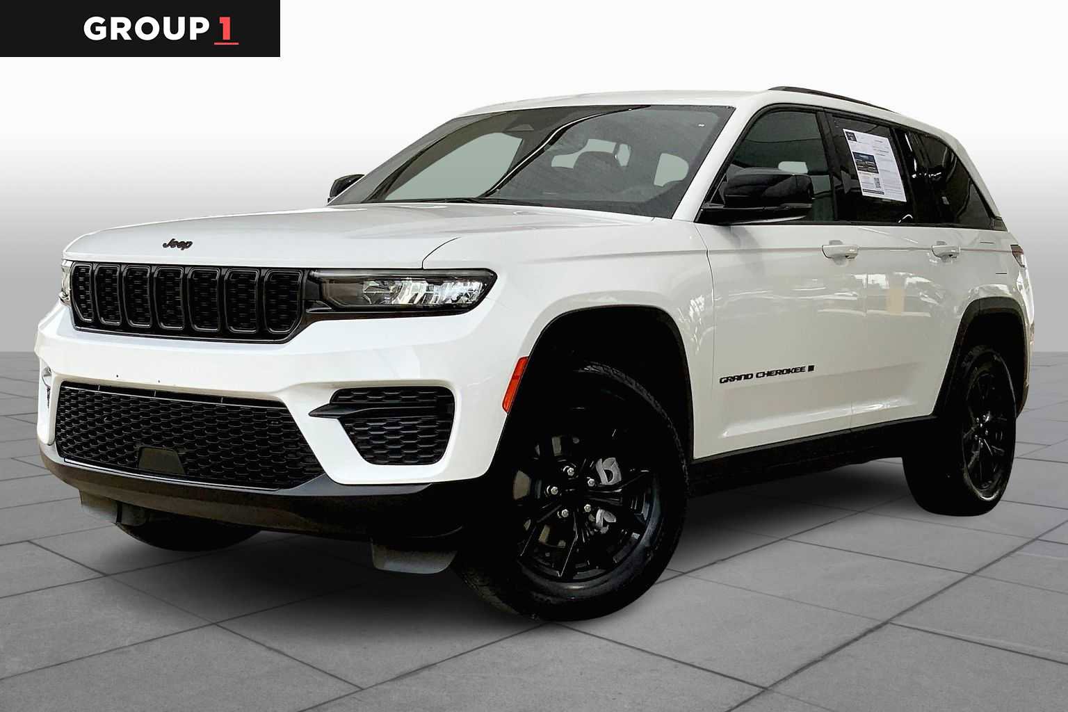 Used 2024 Jeep Grand Cherokee Altitude