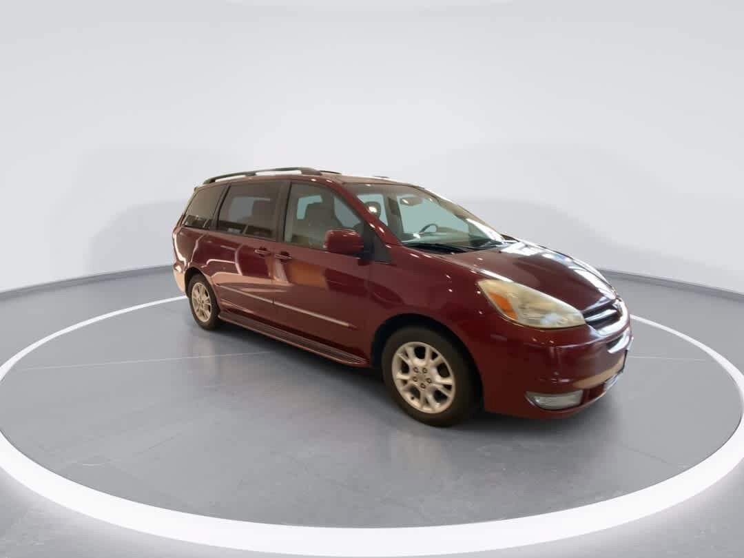 Used 2005 Toyota Sienna XLE Limited FWD image 2