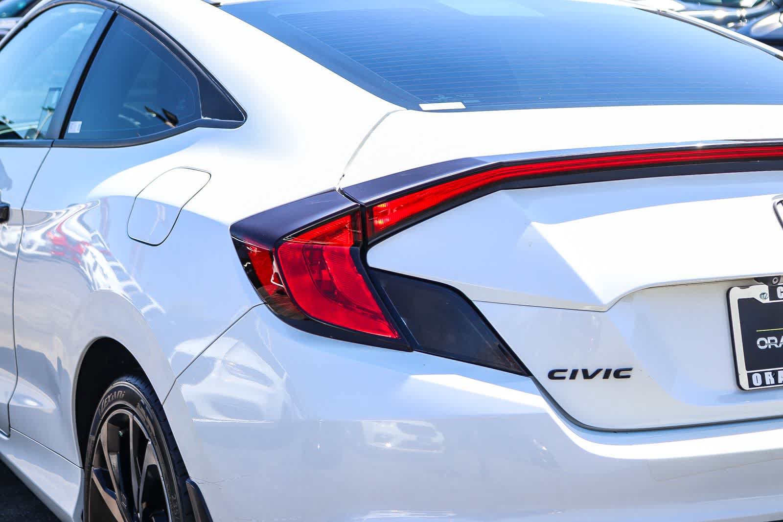 Used 2019 Honda Civic Sport image 7