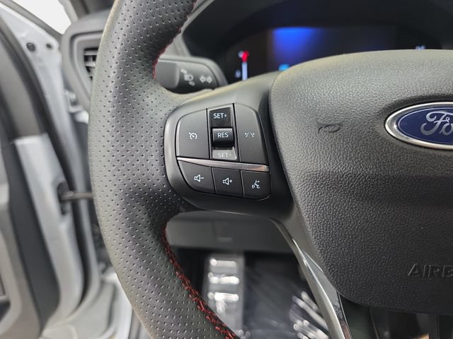 Certified 2025 Ford Escape ST-Line Select AWD/4WD image 14