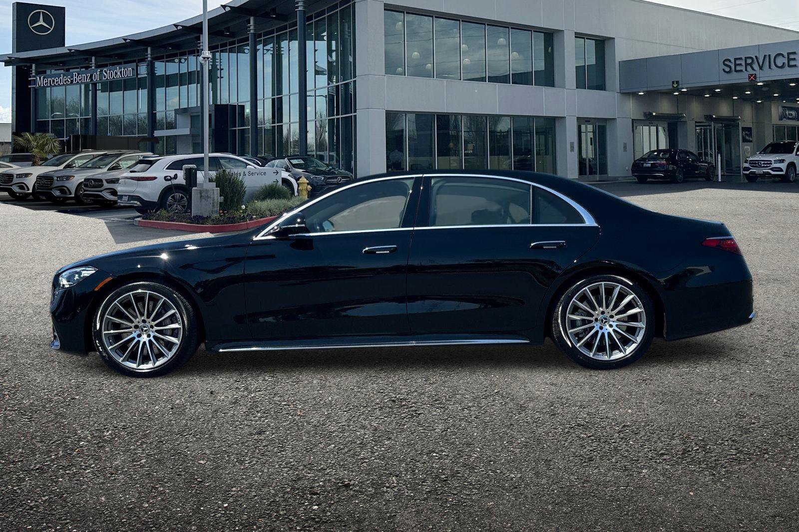 New 2025 Mercedes-Benz S 580 4MATIC Sedan image 7