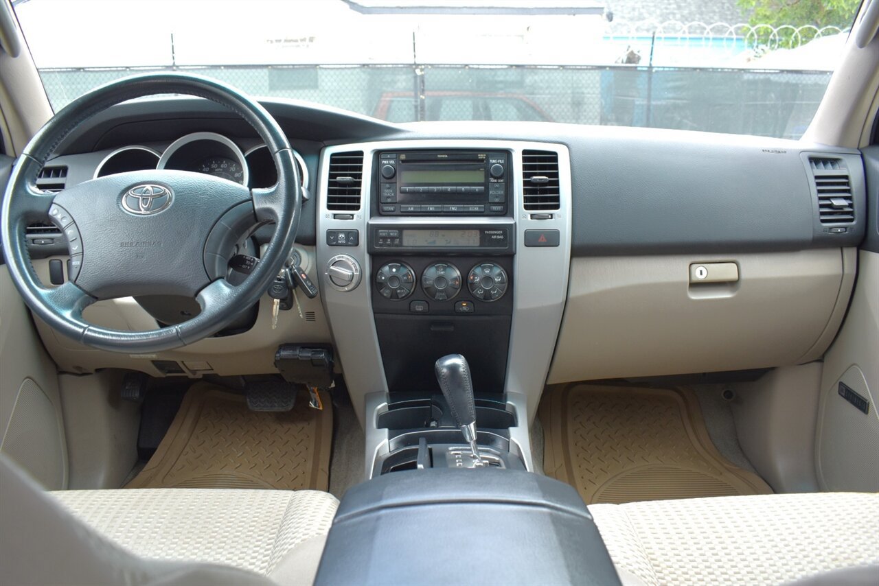 Used 2008 Toyota 4Runner SR5 AWD/4WD image 13