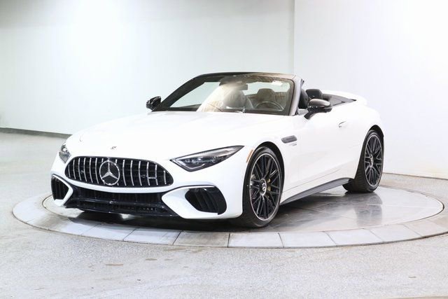 Used 2022 Mercedes-Benz SL 55 AMG 4MATIC w/ Driver Assistance Package image 13