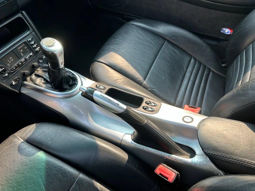 Used 2000 Porsche 911 Carrera RWD image 19
