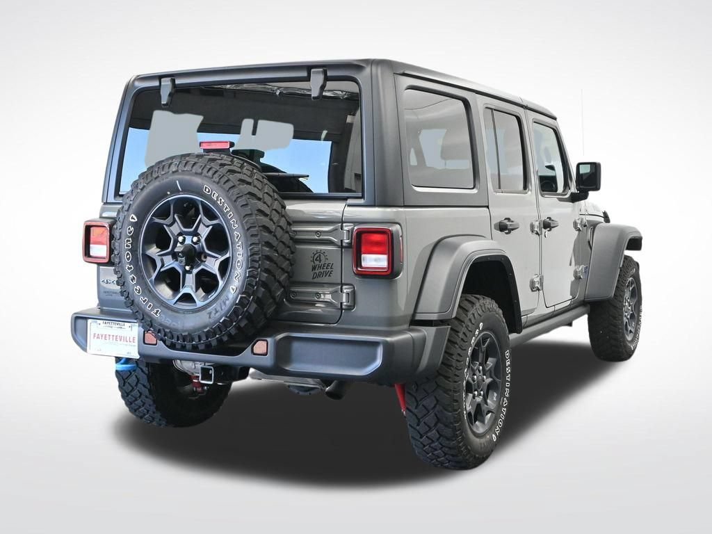 Used 2023 Jeep Wrangler Unlimited w/ Cold Weather Group AWD/4WD image 5