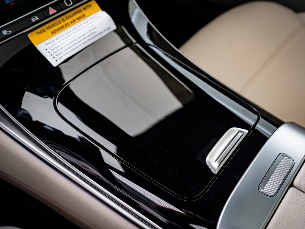 New 2026 Mercedes-Benz GLC 300 4MATIC image 31