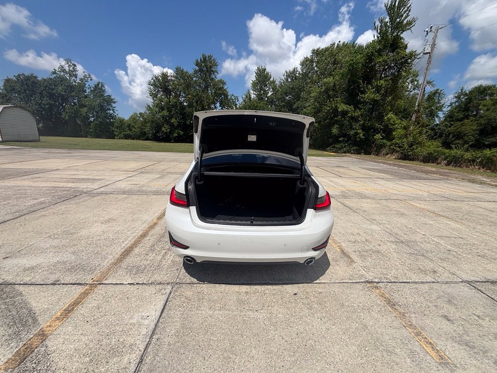 Used 2022 BMW 330i Sedan w/ Premium Package RWD image 19