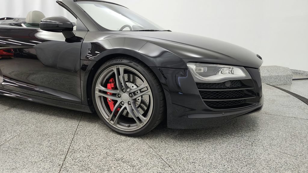 Used 2011 Audi R8 V10 w/ Enhanced Leather Pkg AWD/4WD image 51