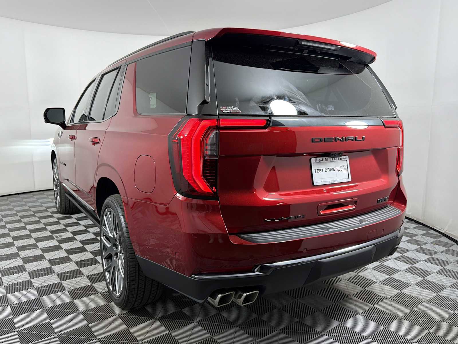 New 2026 GMC Yukon Denali Ultimate AWD/4WD image 4