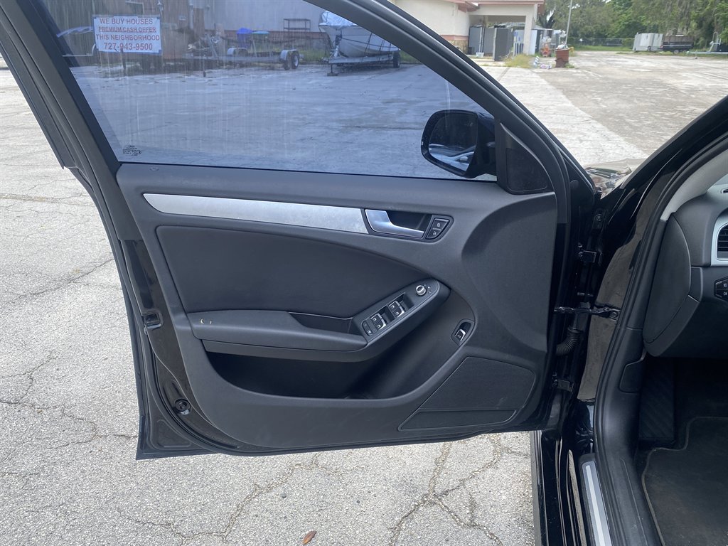 Used 2016 Audi A4 2.0T Premium image 9