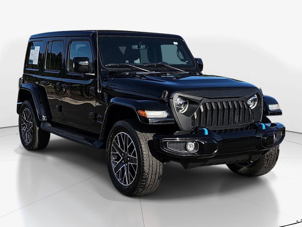 Used 2022 Jeep Wrangler Unlimited Sahara image 2