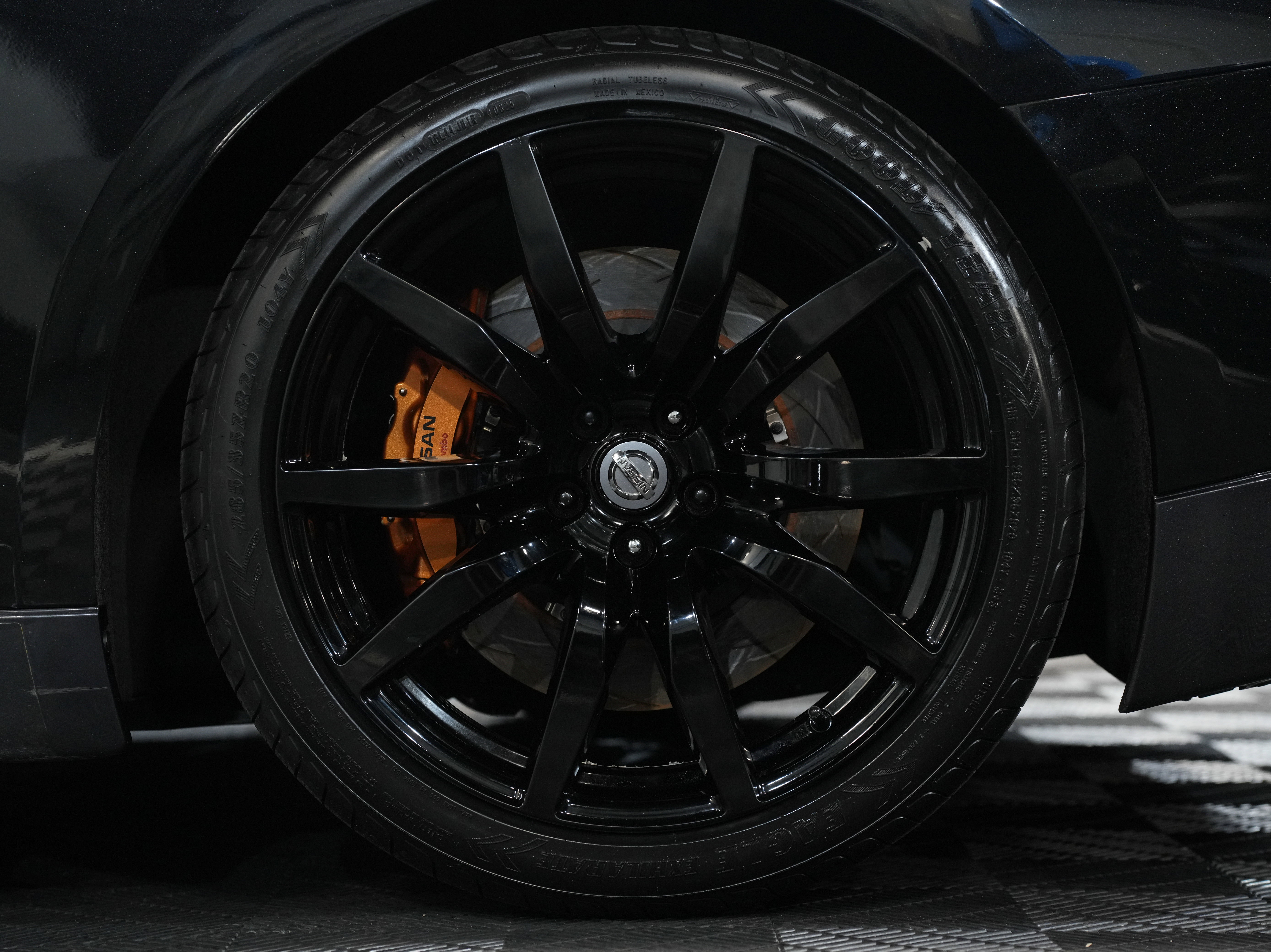 Used 2015 Nissan GT-R Premium image 55