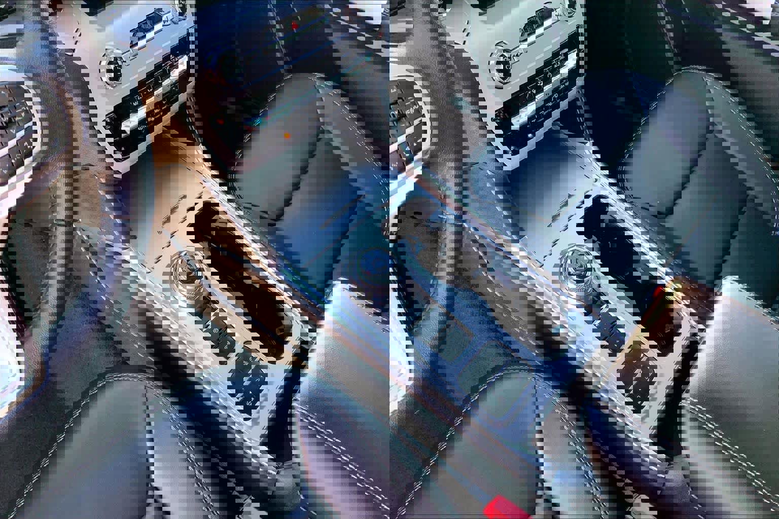 Used 2023 Ford Explorer XLT w/ Equipment Group 202A image 14