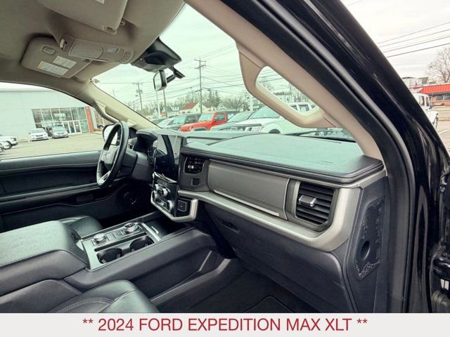 Used 2024 Ford Expedition Max XLT image 10