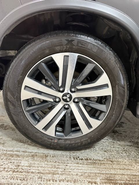 Used 2025 Mitsubishi Outlander Sport ES image 11