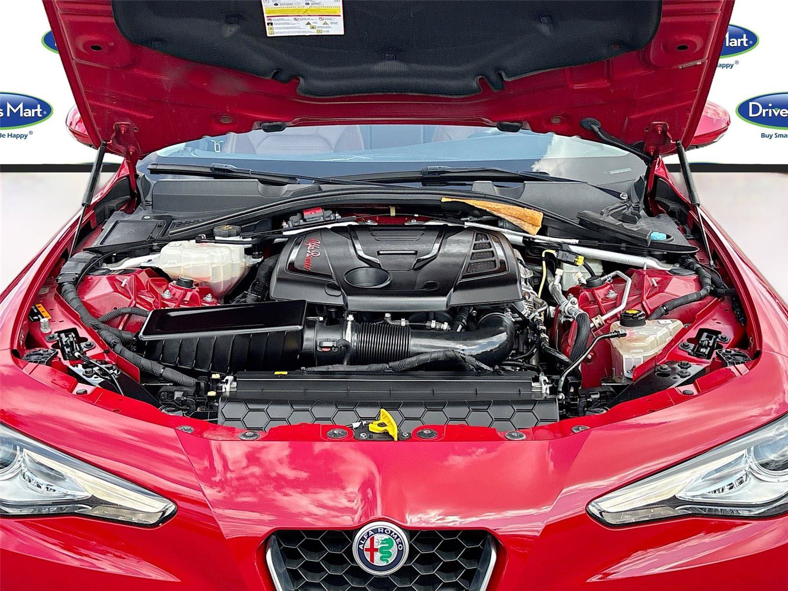 Used 2017 Alfa Romeo Giulia Ti w/ TI Lusso Package RWD image 30