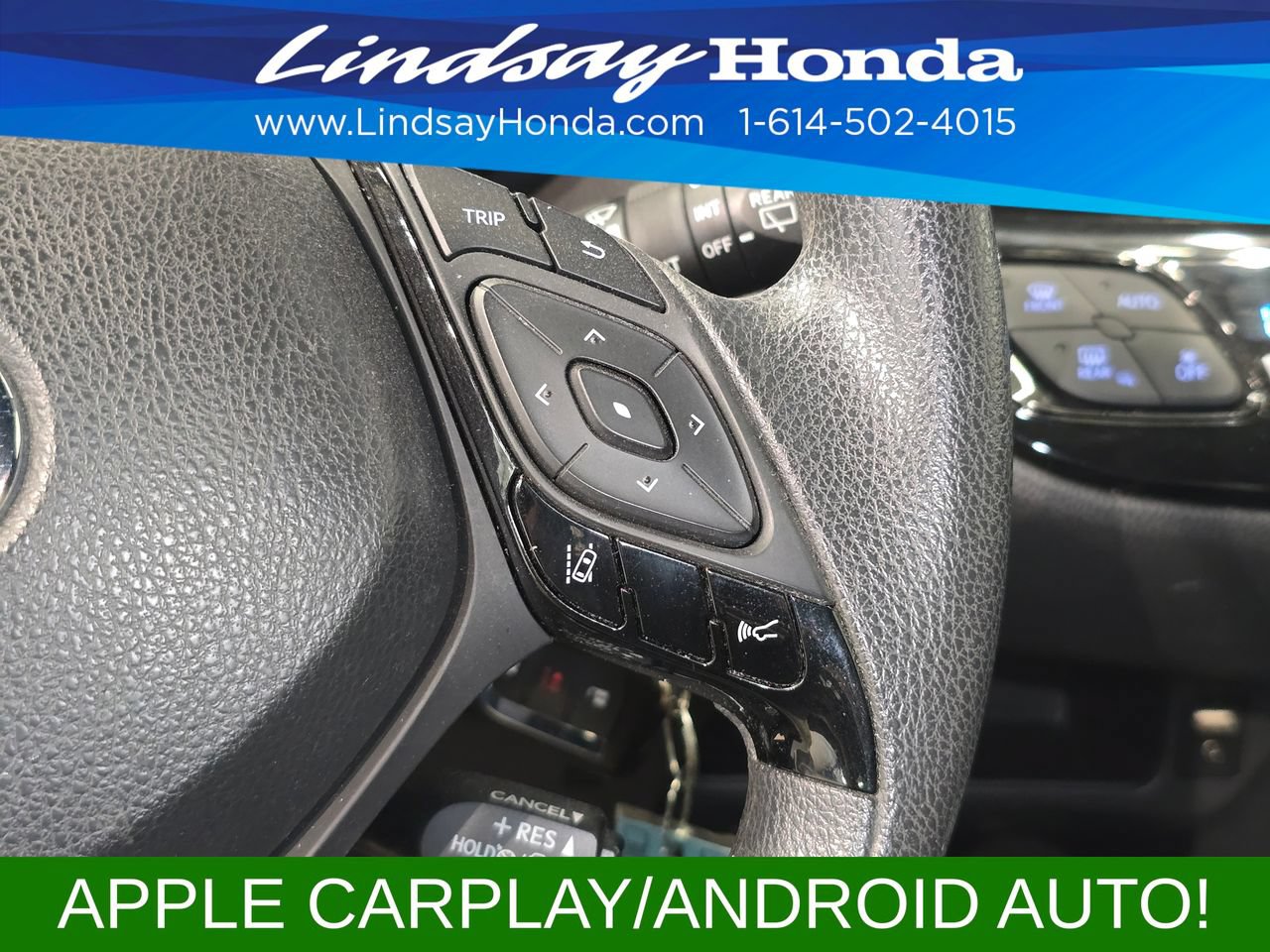 Used 2019 Toyota C-HR LE FWD image 15
