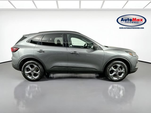 Used 2025 Ford Escape ST-Line AWD/4WD image 9