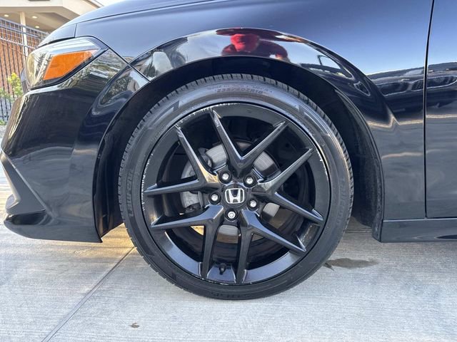 Used 2023 Honda Civic Sport image 4