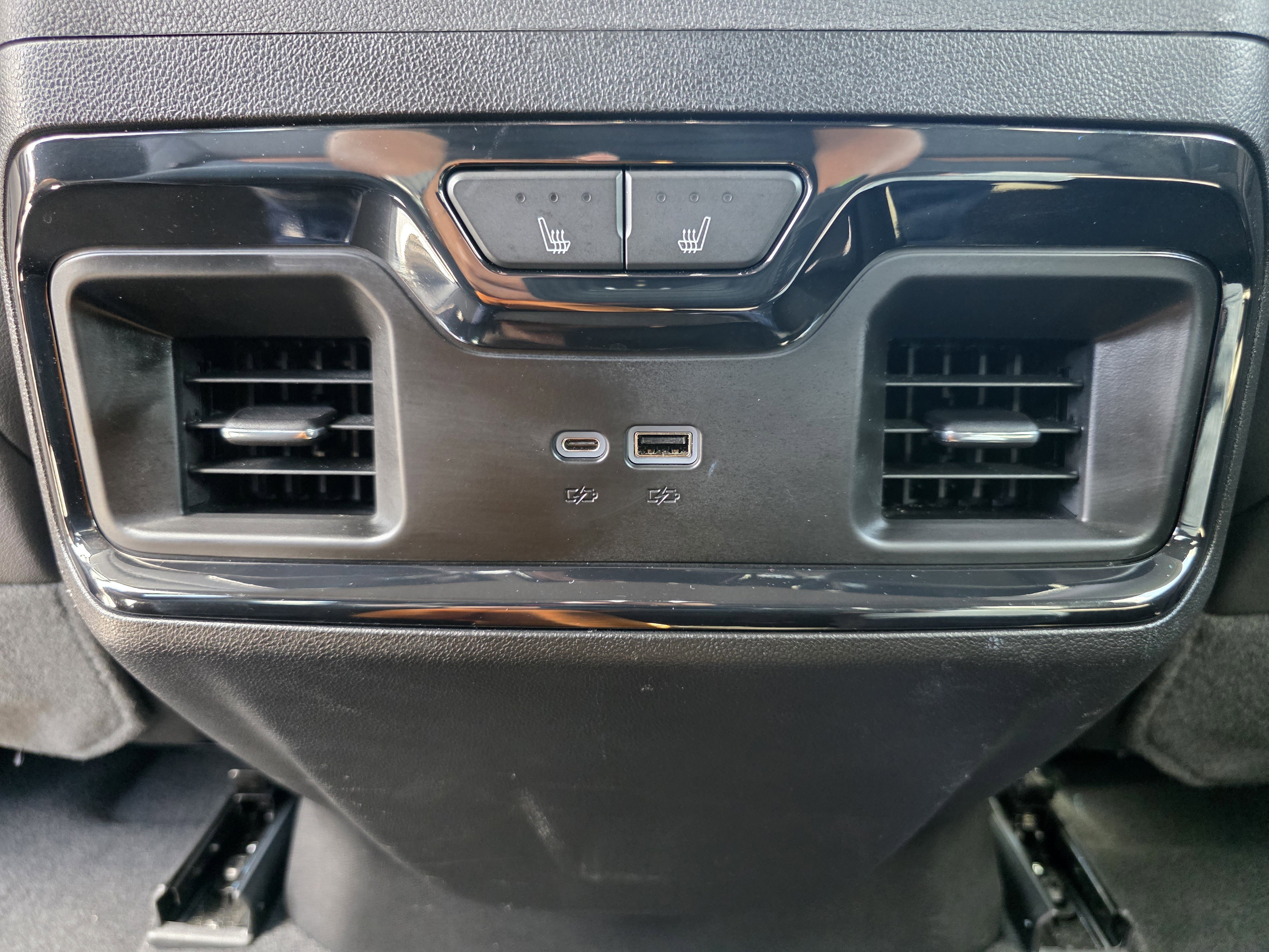 Used 2023 GMC Sierra 1500 AT4 w/ AT4 Premium Package image 23