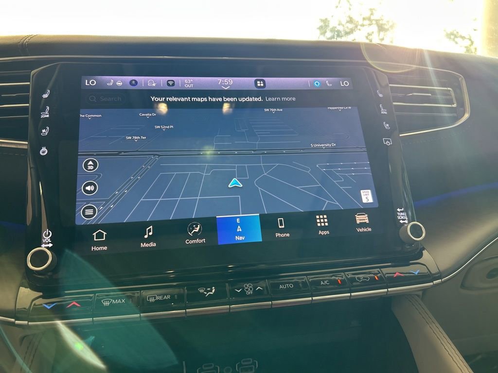 Used 2023 Jeep Grand Wagoneer L Series II image 10