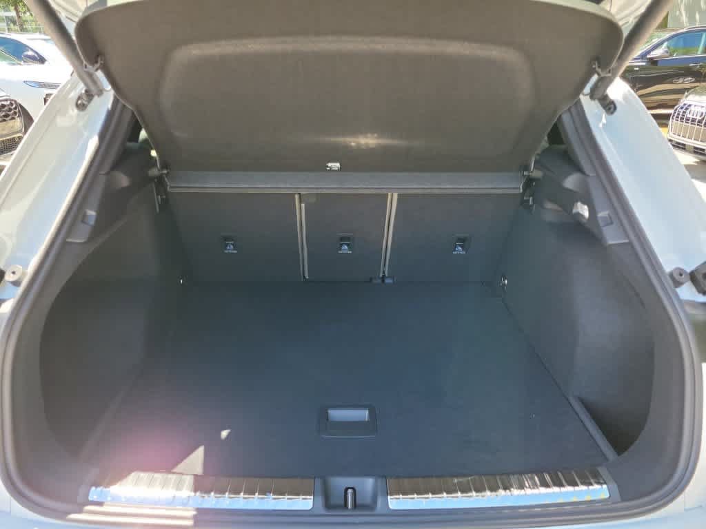 New 2026 Audi Q3 quattro 2.0T AWD/4WD image 27