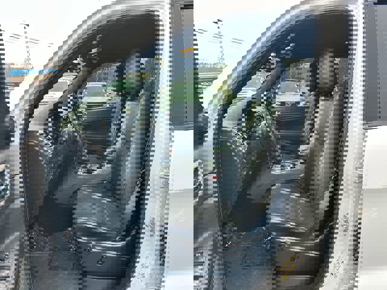 Used 2020 Jeep Grand Cherokee Altitude image 21