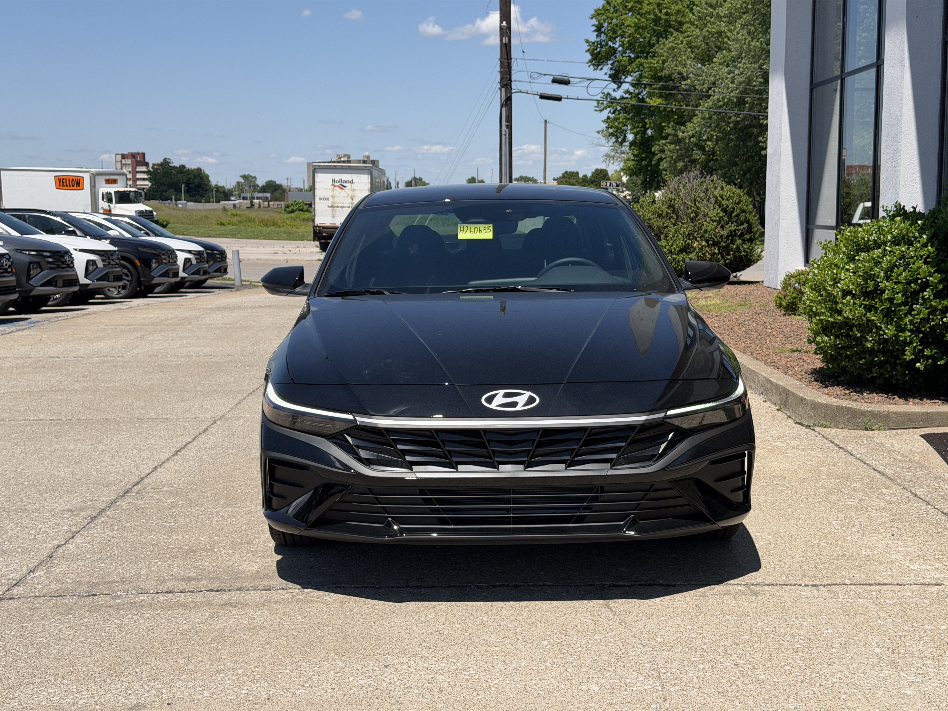 Used 2026 Hyundai Elantra Sport FWD image 12