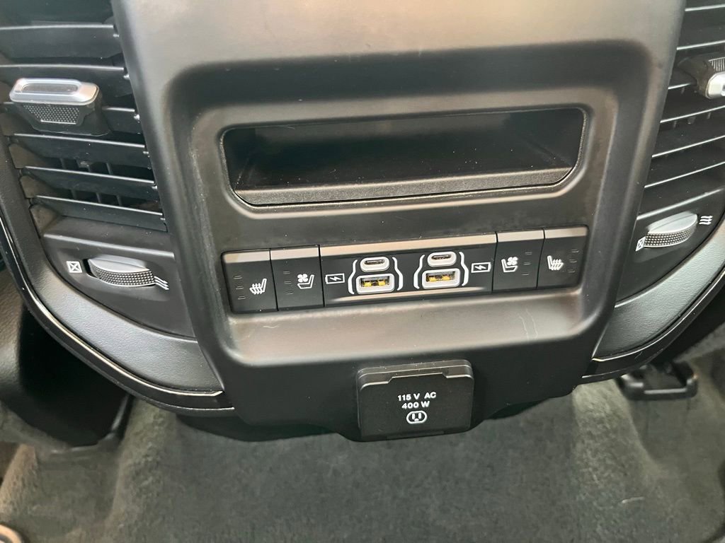 Used 2024 RAM 1500 Limited w/ Body Color Bumper Group image 21