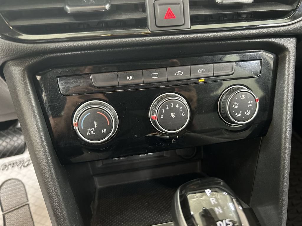 Certified 2023 Volkswagen Taos S w/ Driver Assistance Package FWD image 16