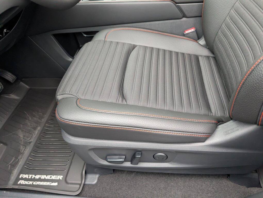 New 2026 Nissan Pathfinder Rock Creek AWD/4WD image 17