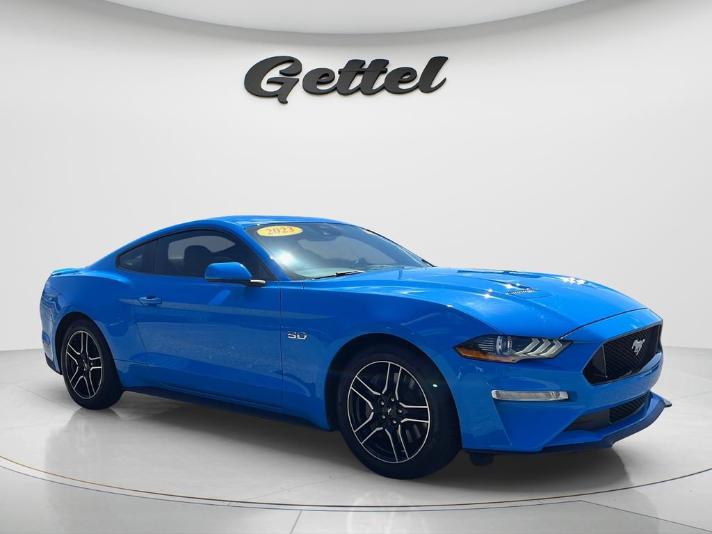 Used 2023 Ford Mustang GT RWD image 2