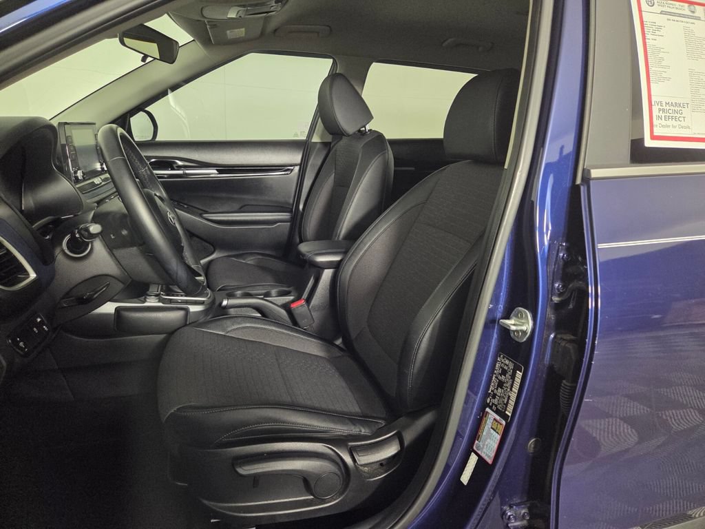 Used 2021 Kia Seltos S AWD/4WD image 10