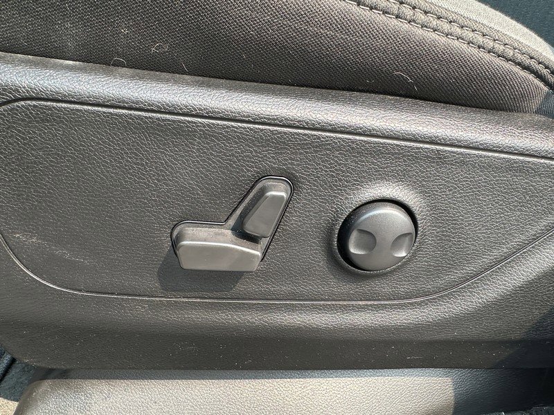 Used 2022 RAM 1500 Big Horn image 11