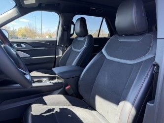 Used 2026 Ford Explorer ST w/ Sun And Sound Package image 4