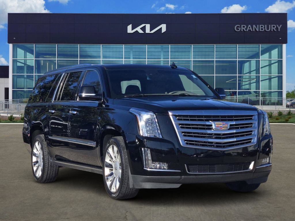 Used 2018 Cadillac Escalade ESV Platinum image 3
