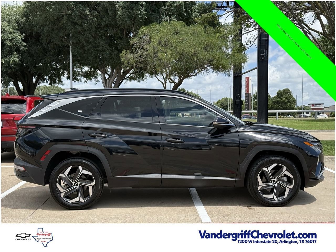 Used 2023 Hyundai Tucson Limited AWD/4WD image 3