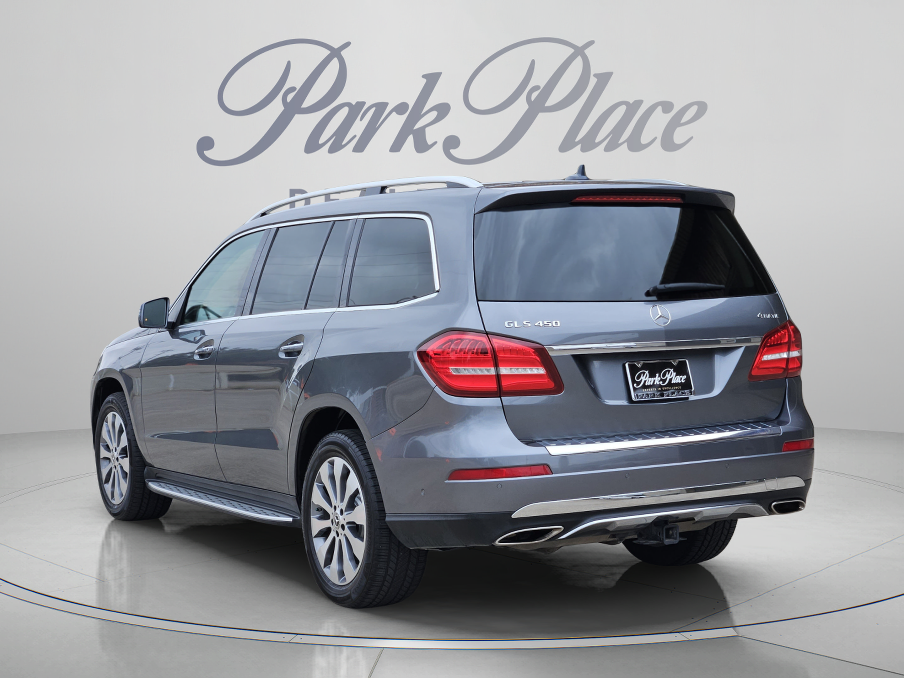 Used 2019 Mercedes-Benz GLS 450 4MATIC image 3
