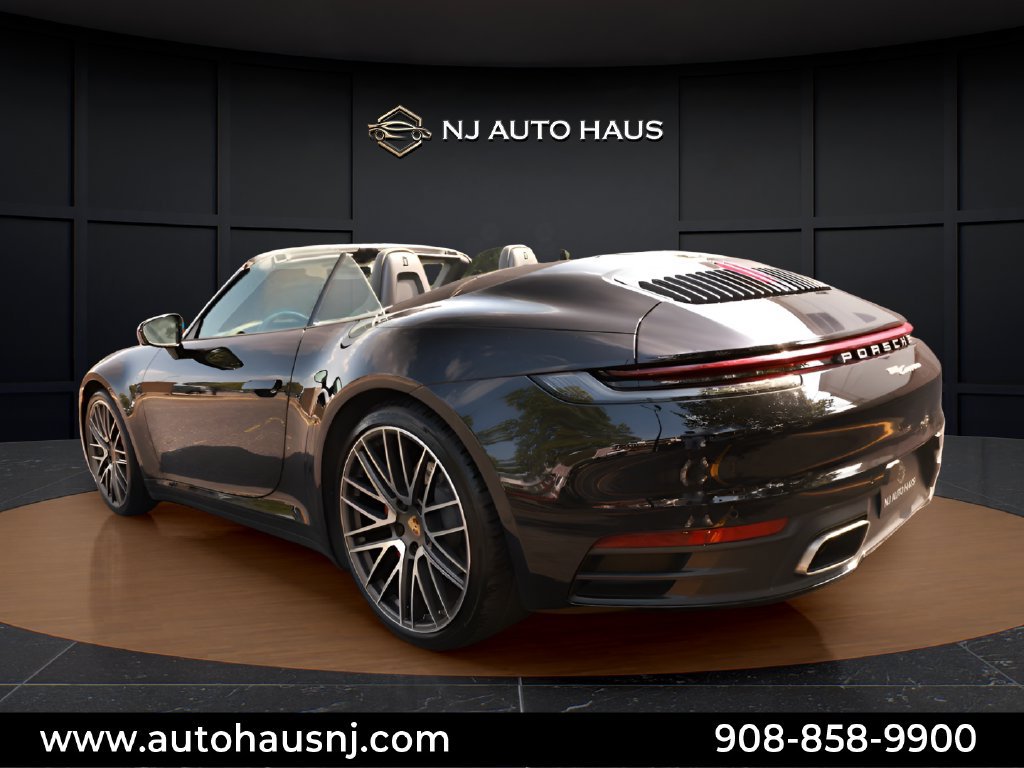 Used 2021 Porsche 911 Carrera RWD image 8