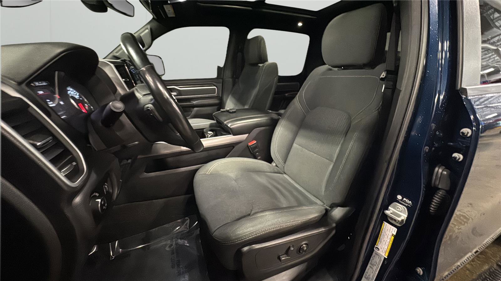 Used 2021 RAM 1500 Big Horn AWD/4WD image 10