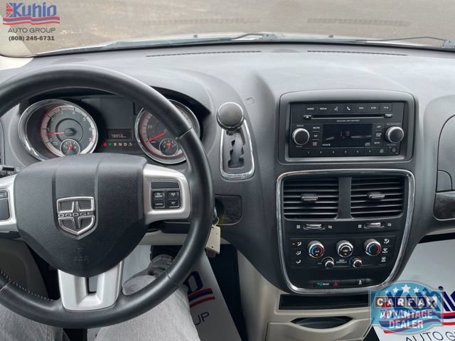 Used 2016 Dodge Grand Caravan SE w/ Quick Order Package 29E SE FWD image 15