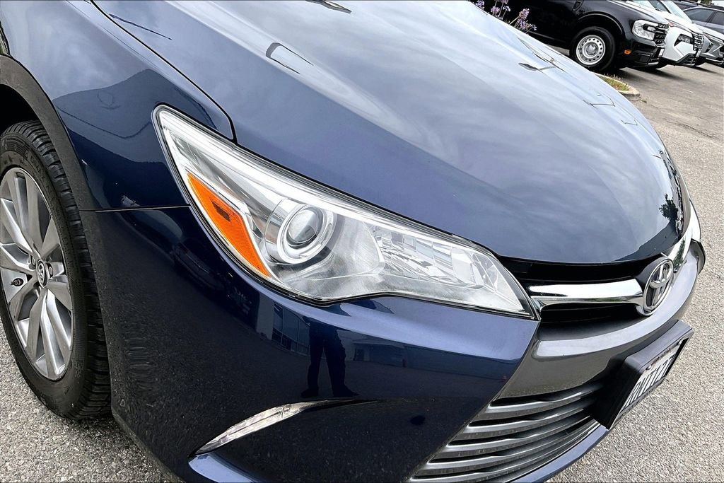 Used 2016 Toyota Camry XLE w/ Convenience Package FWD image 32