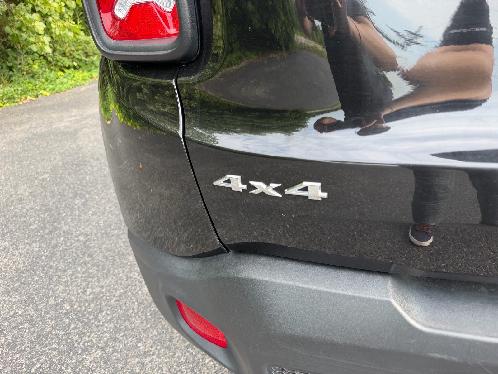 Used 2023 Jeep Renegade Latitude AWD/4WD image 14