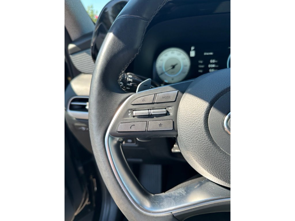 Used 2023 Hyundai Palisade Limited w/ Cargo Package image 24