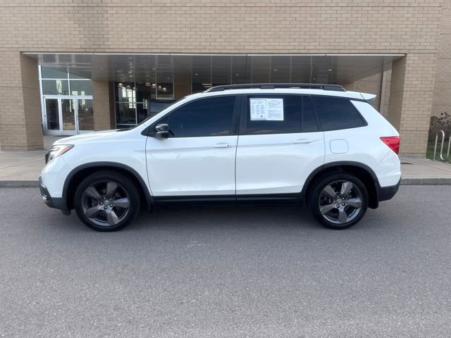 Used 2021 Honda Passport Touring image 1