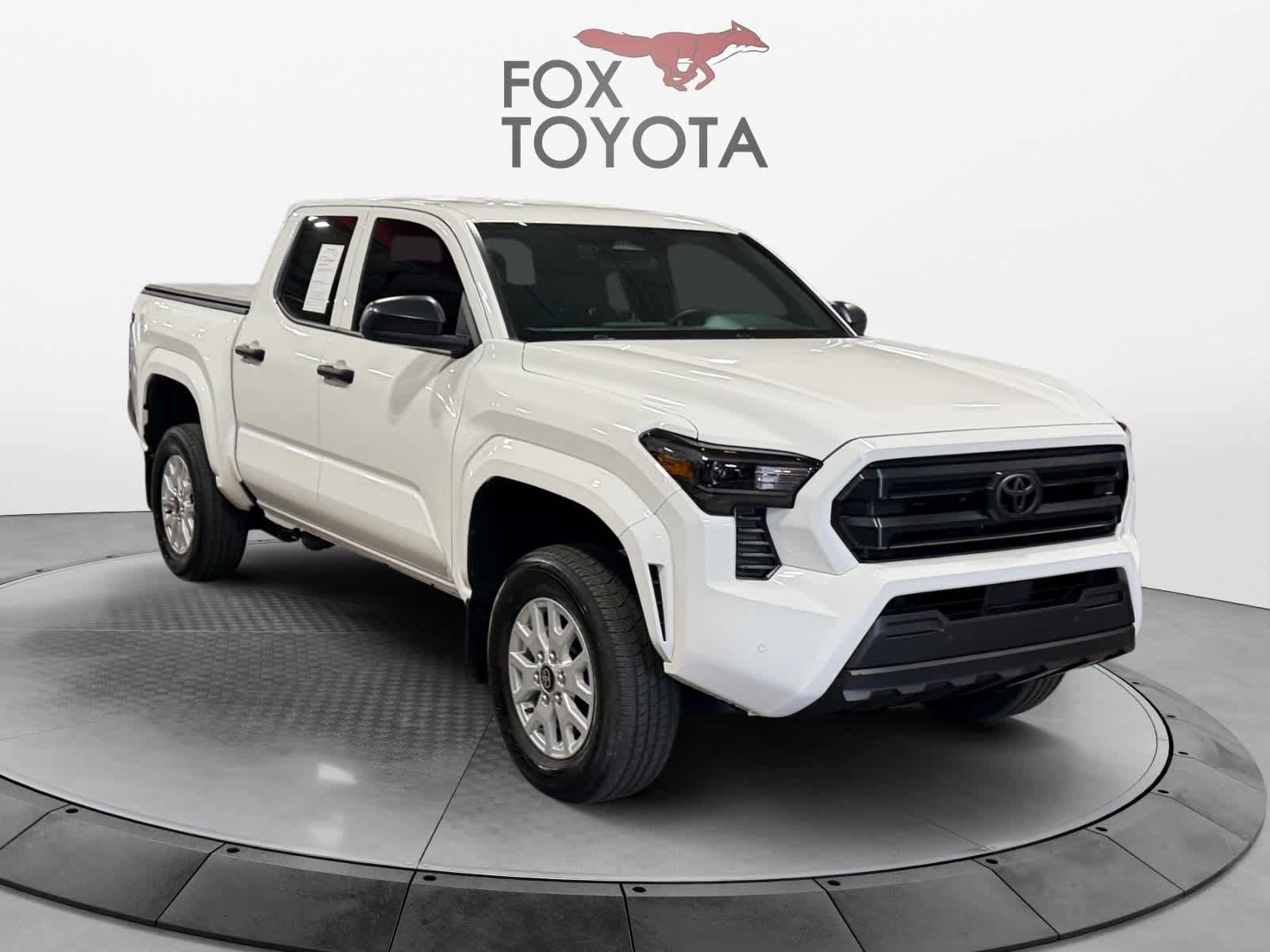 Used 2025 Toyota Tacoma SR w/ SR Upgrade Package AWD/4WD image 7